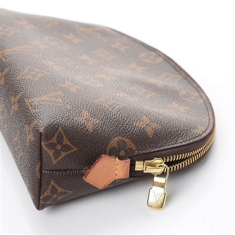 louis vuitton cosmetic bag gm